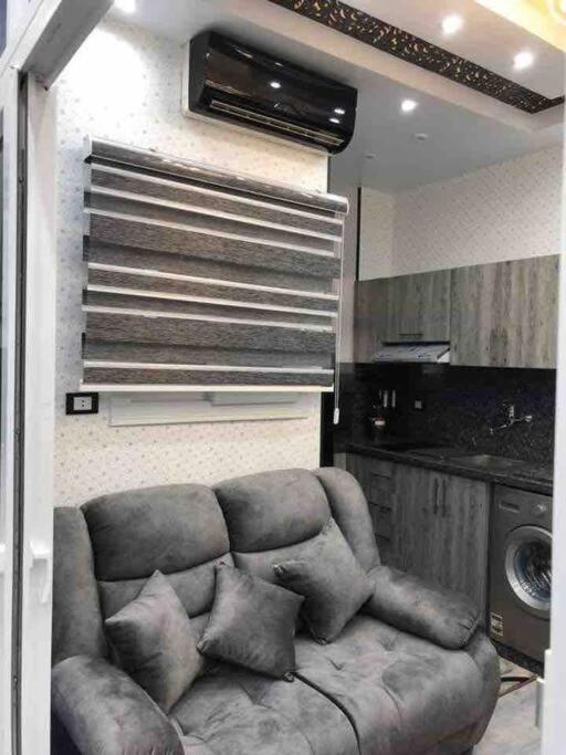 One-Bedroom Apartment,1164344778:JPEG