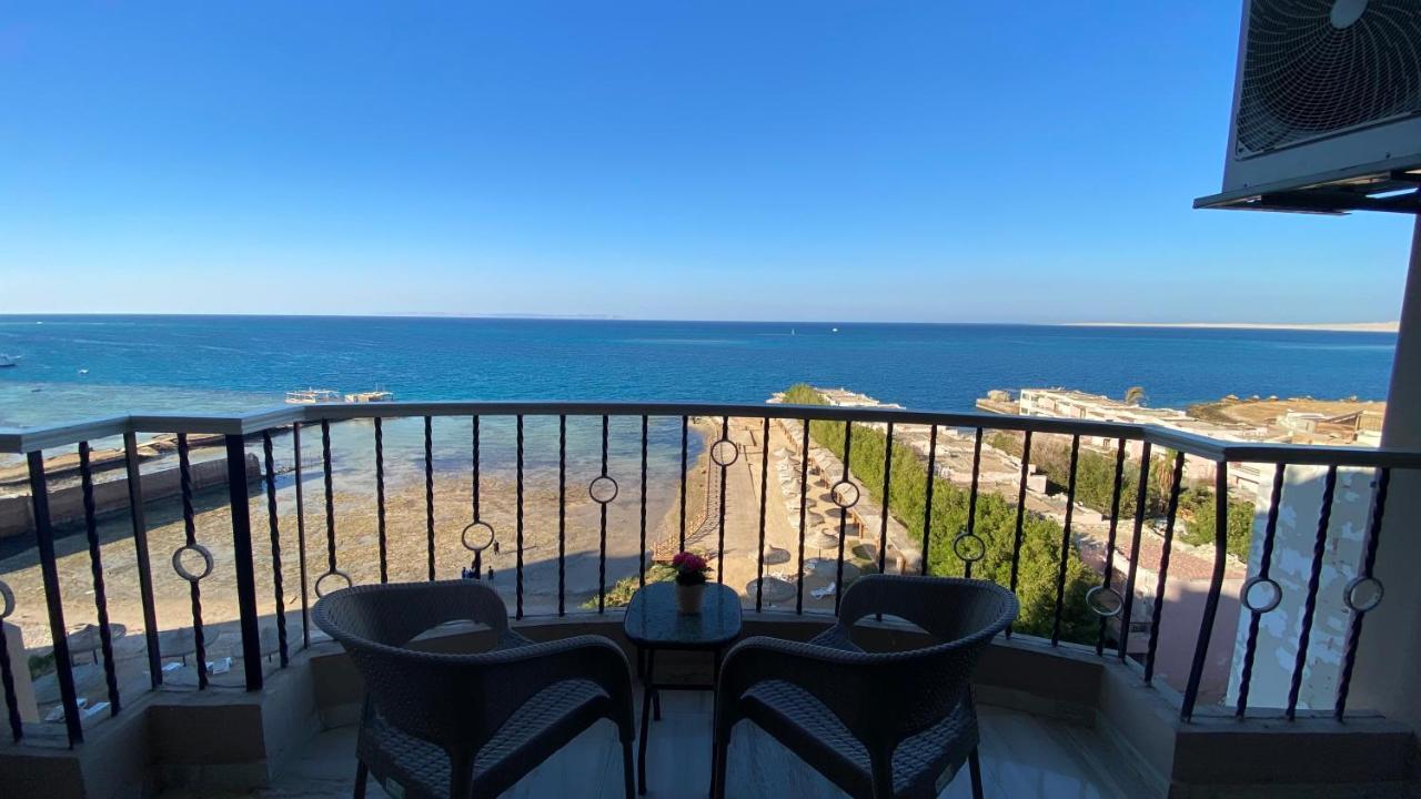 Double Room with Balcony and Sea View