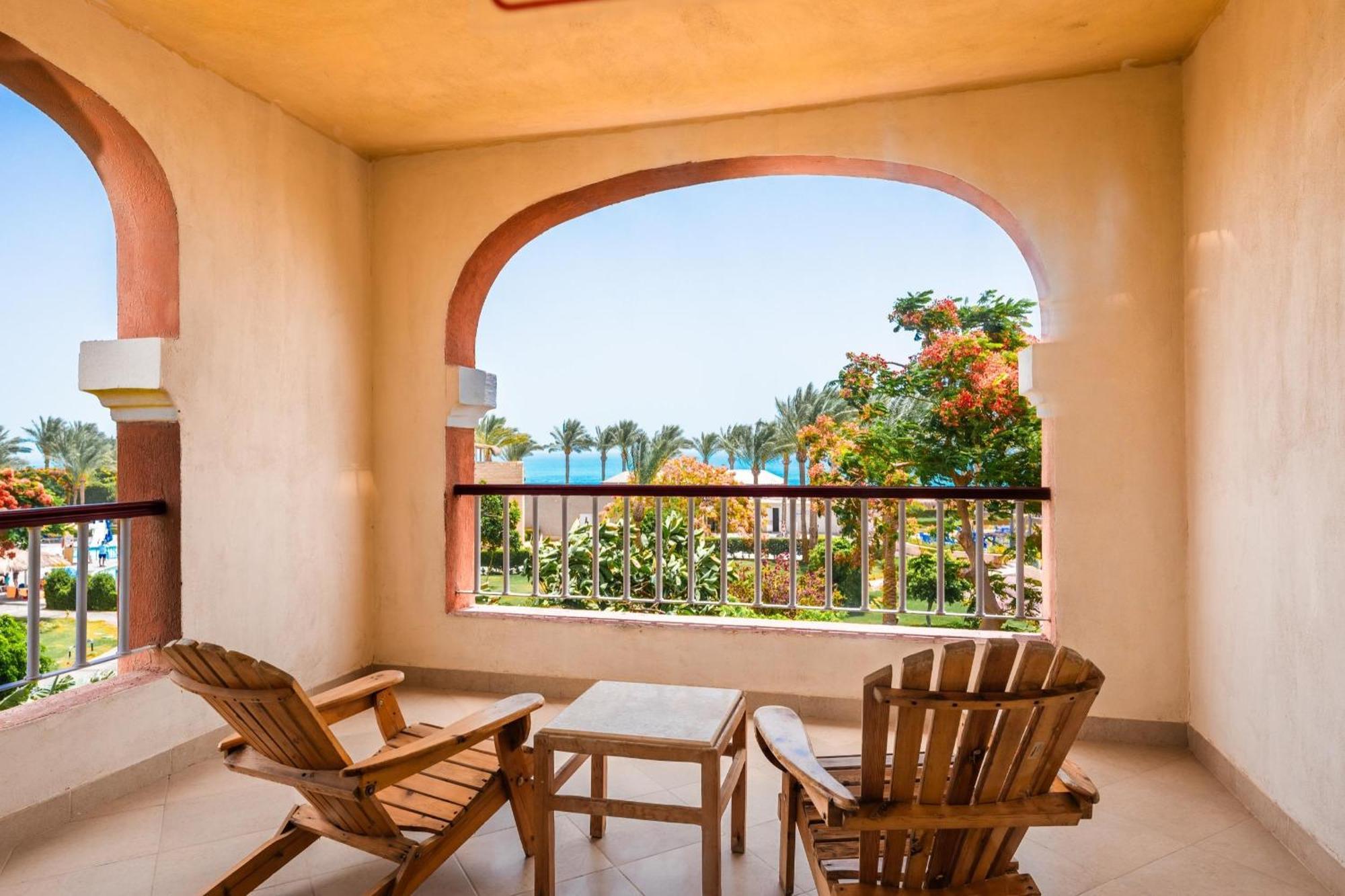 Standard Double or Twin Room with Corner Sea View,1756548757:JPEG