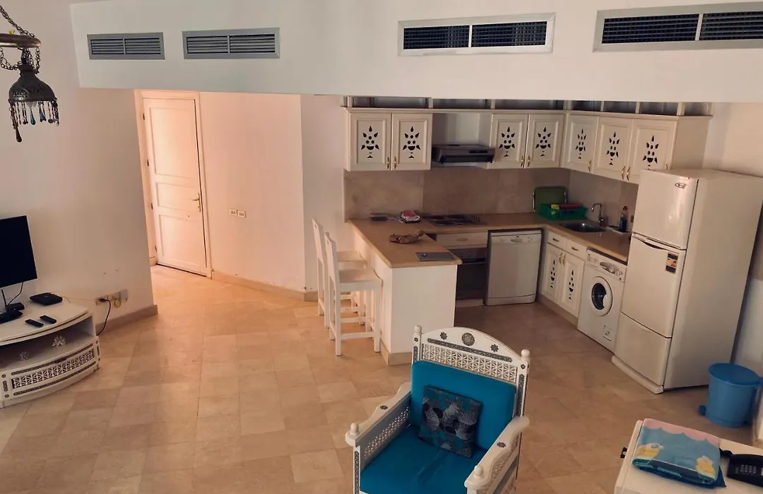 Abutig Marina One Bedroom Apartment-1