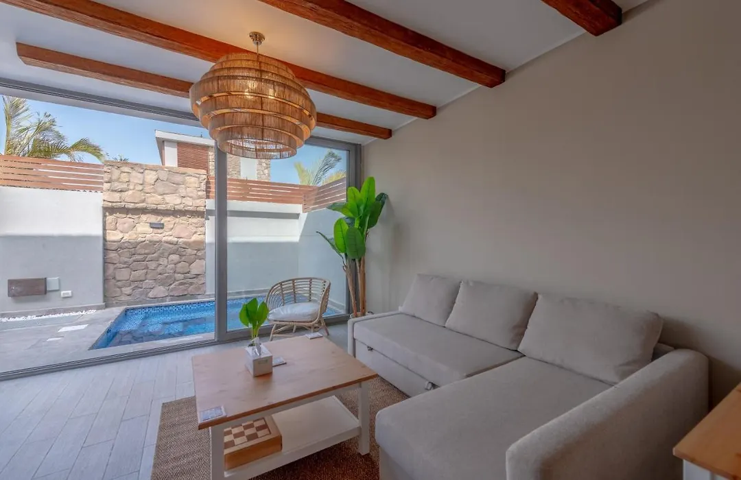 Modern 1 Bedroom Apartment Bali El Gouna Private Patio & Heated Pool-1