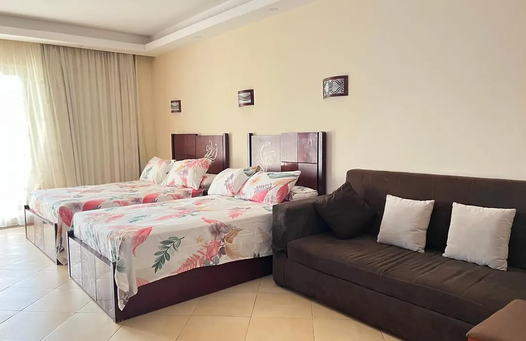 Cecelia Resort-1