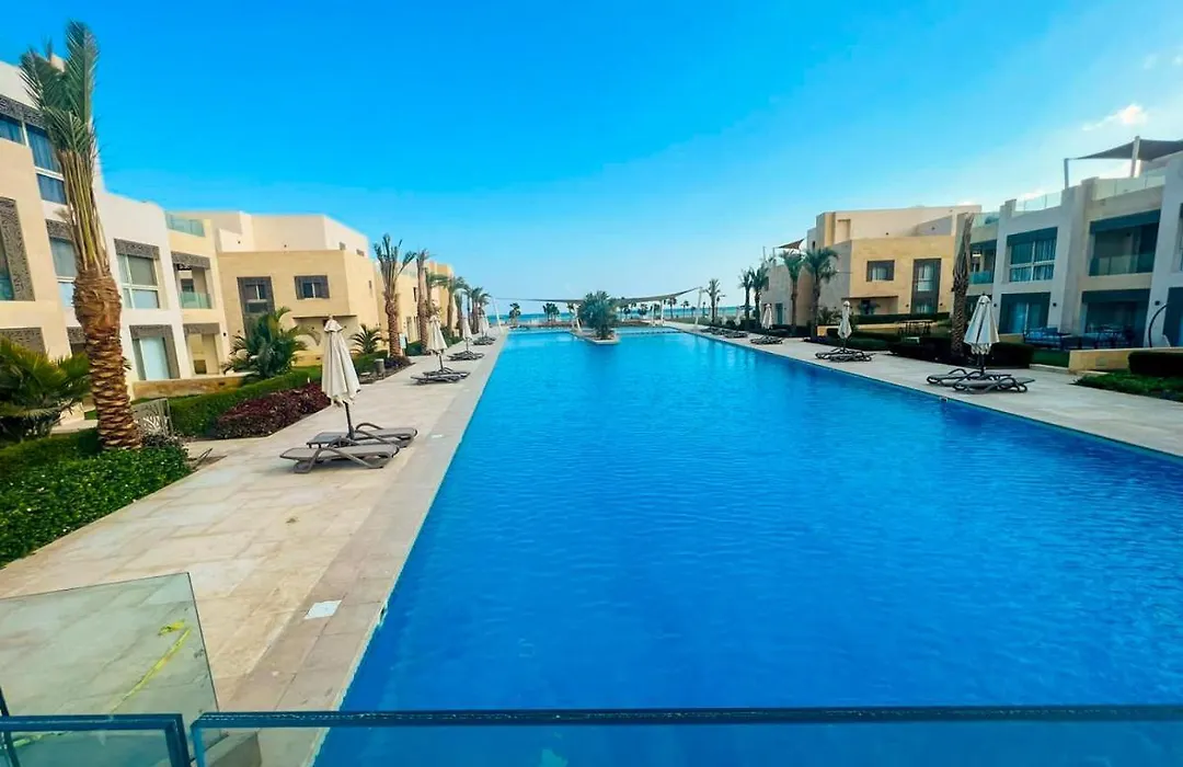 Luxurious 2Br And Nanny Room & Pool And Sea View In Mangroovy Elgouna-1