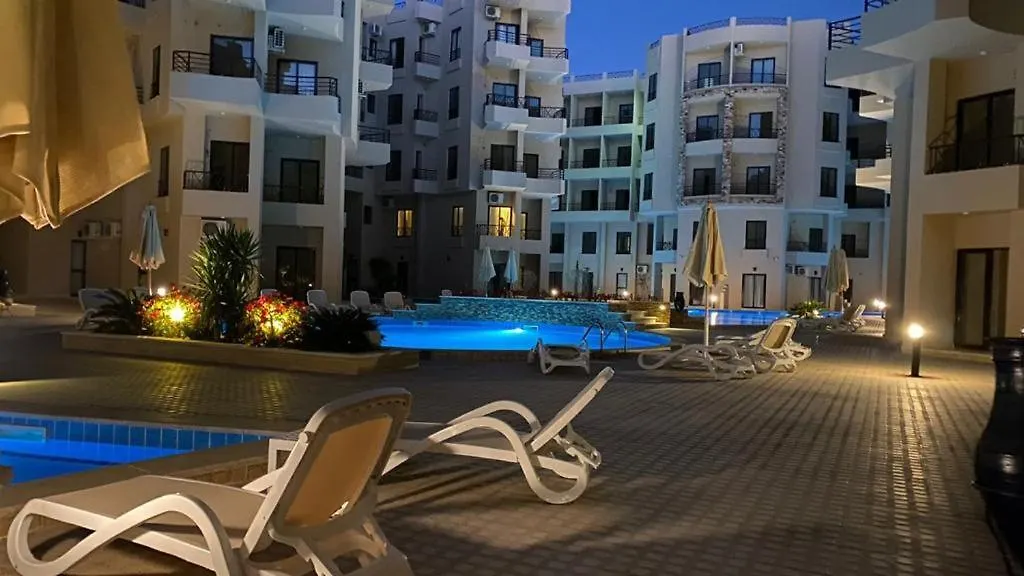 Turquoise Oasis With 3 Pools!-1