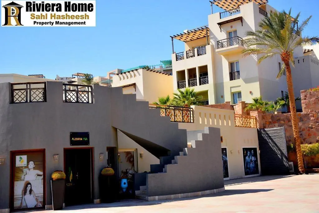 One-Bedroom Apartment Seaview-1