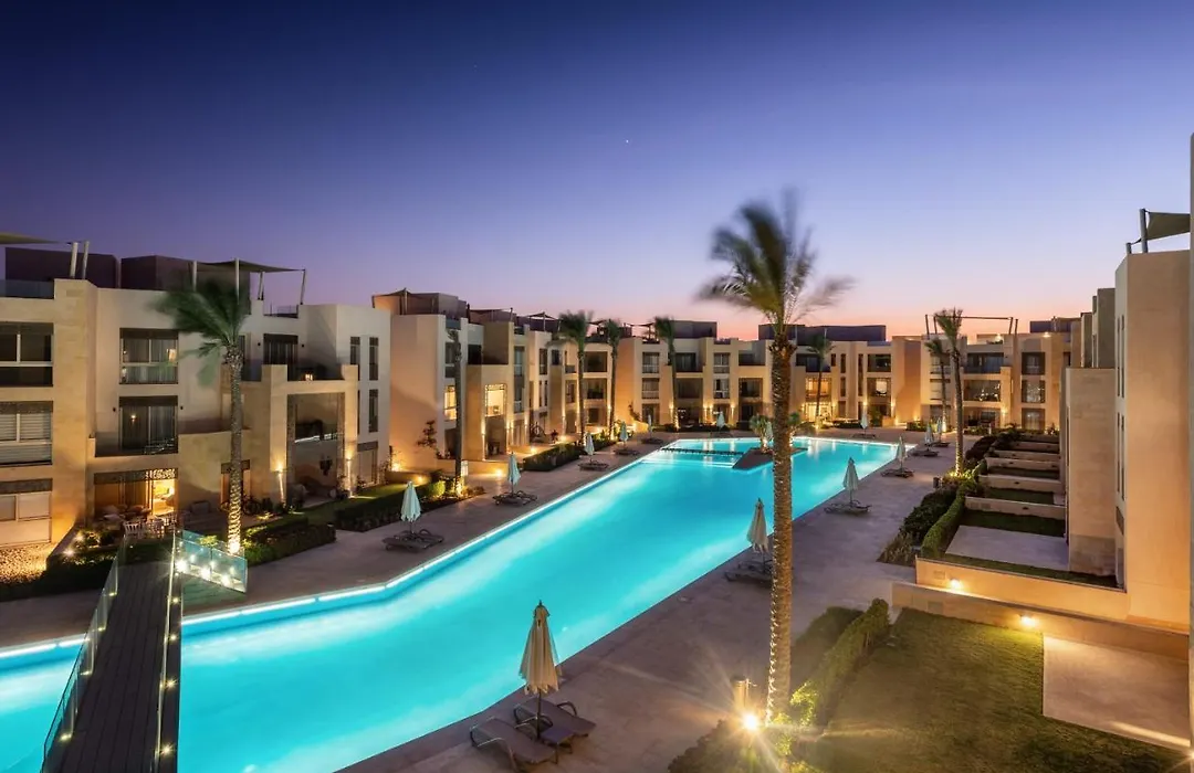 Panoramic & Cushy 3Bdr Mangroovy Free Pool & Beach Access-1
