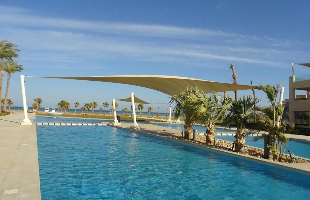 Mangroovy - 2 Bedroom Lindo Casa Blanca By The Pool-1