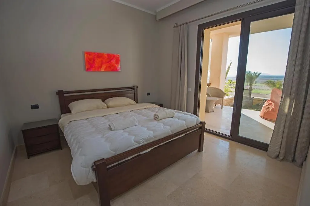 A S 2108 / 3 Bedroom-1