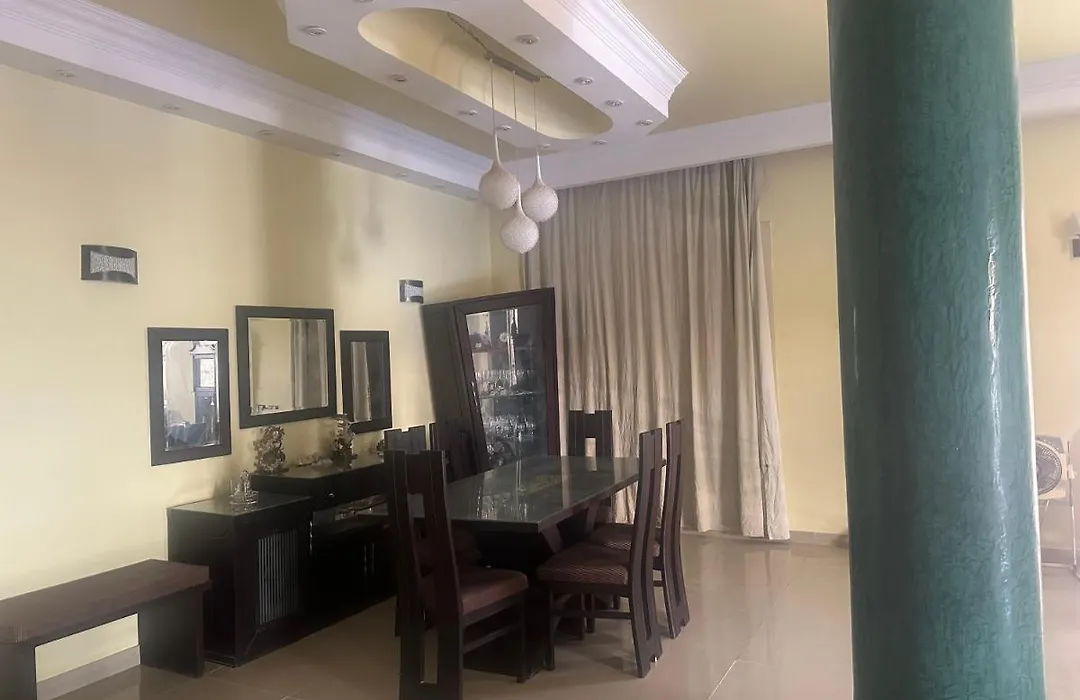 Fabulous Villa With Gym & Garden-1
