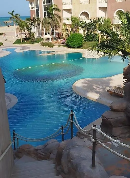 Royal Beach Resort Hurghada-1