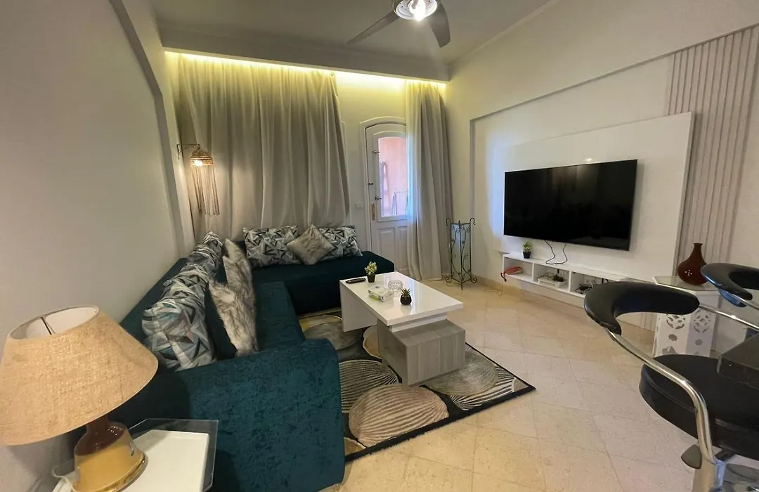 West Golf Apartment Complex, Qesm Hurghada-1