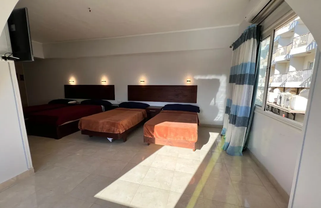 Sea Life Apartments-Hotel-1