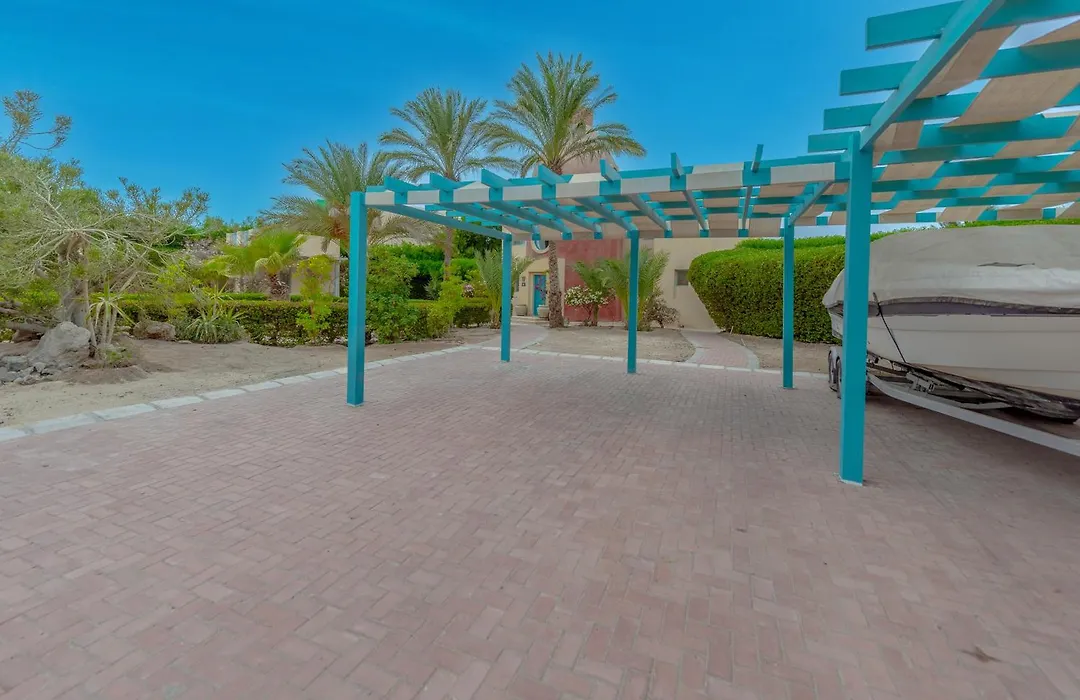 Stunning Villa for Rent in El Gouna HEATED PRIVATE POOL-1