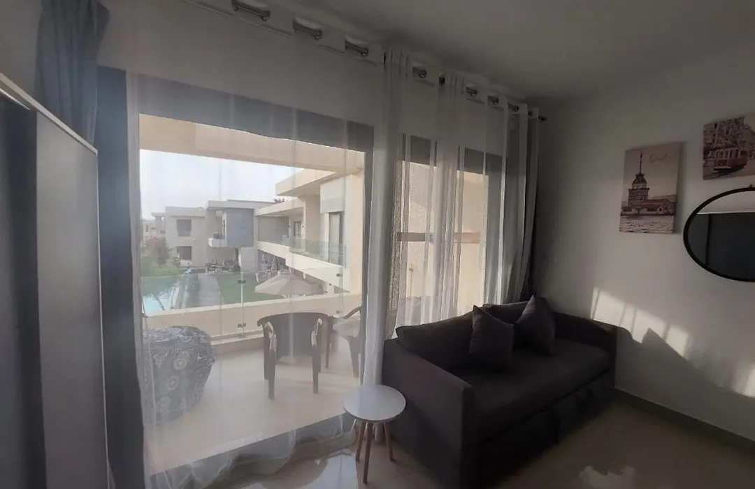 Renovated Lovely Cozy Studio In G Cribs, Elgouna-1