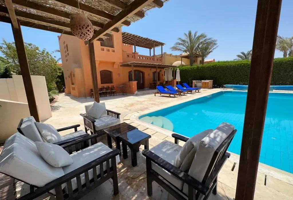 Nayah Stays, Lagoons Beach, Paradise 3 Ensuite With Private Pool-1