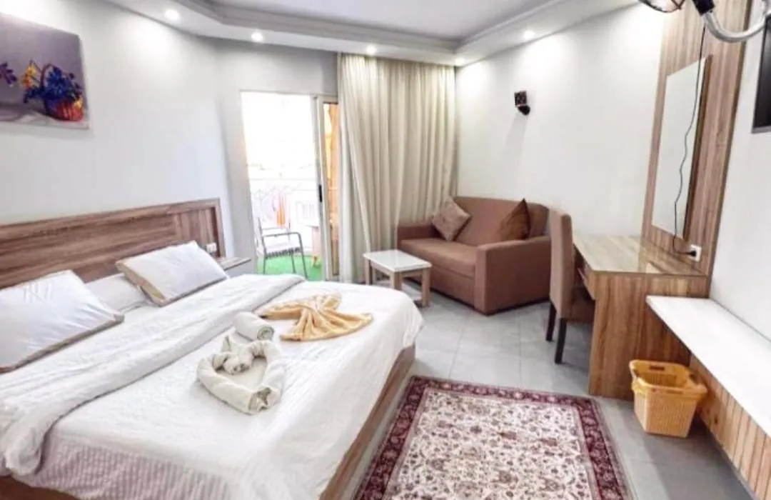 Domi Chalet-1