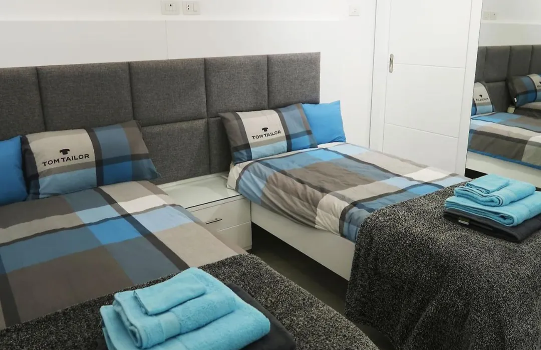 Sky Star Villa 25-1