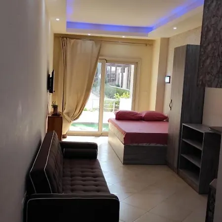 Beach Front Chalet With Perfect Location-3