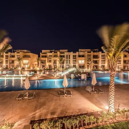 Epic & Exquisite 2 Bedroom W Beach & Pool Mangroovy-2