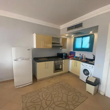Apartment With Sea View And Pool In Sahl Hashesh-2