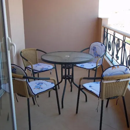 Apartment With Sea View And Pool In Sahl Hashesh-3