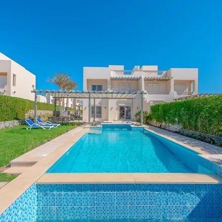 Joubal 3Br Villa Private Pool Next To Marina-2