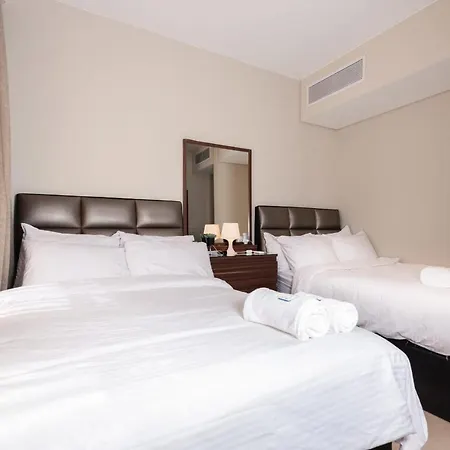 Sunlit & Homey 1 Bdr Apt With Pool View & Beach Access-2