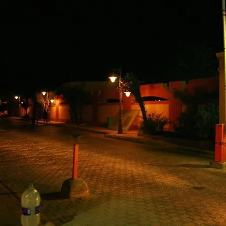 Esplanada Beach-3