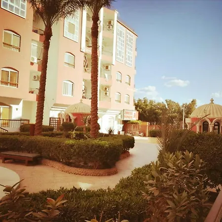 Desert Pearl Compound-3