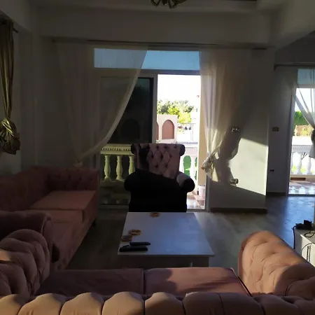 Hurghada 4 Bed Villa-3