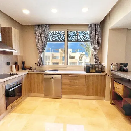 Homestyle 3Br Penthouse Pool & Beach View-2
