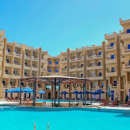 Apartment Paradise Plaza Near The Sea Redsealine-2