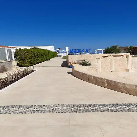 Hurghada Vip Selina 1 Bed Long Or Short-3