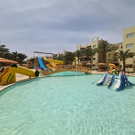 1 Bedroom With Beach And Pool In Nubia Resort Hurghada-2