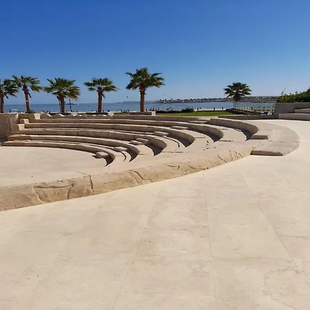 Vip Selina Bay Private Immaculate 2-Bed Apartment-2