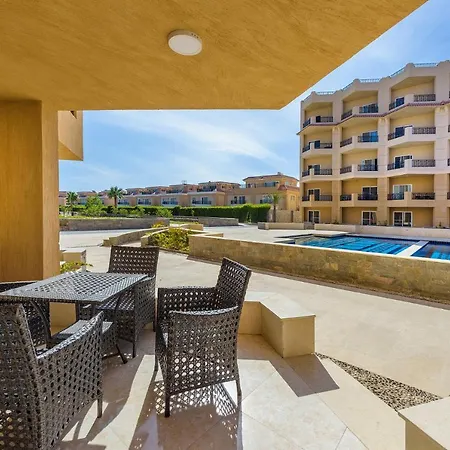 Lovely 1-Bedroom Apartment In Selena Bay, Pool & Beach-3
