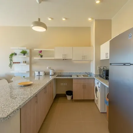 Brand-New 1-Bedroom In Tawila, Lagoon & Pool View-3
