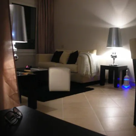 Designer Studio With Amazing Views Of The Red Sea!-3