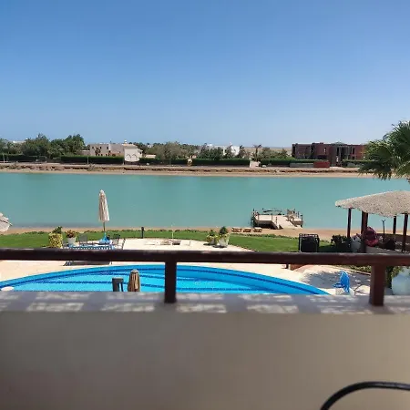 El Gouna-Elegant 4-Bedroom Villa With Heated Pool-2