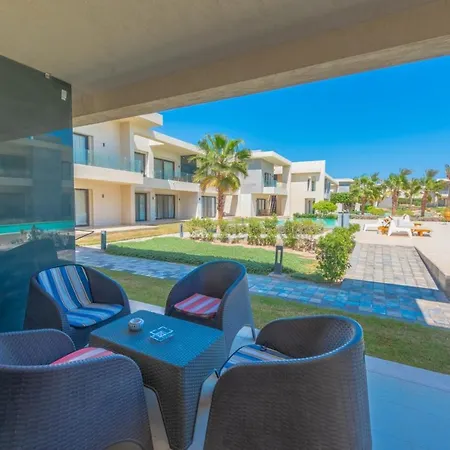 Cozy 2-Bedroom Apartment In G-Cribs, El Gouna. Terrace & Pool-3
