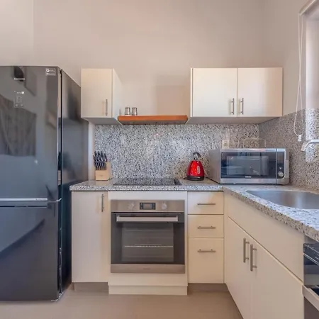 Artful 2-Bedroom In Waterside, El Gouna. Lagoon, Pool & Wake Park-2