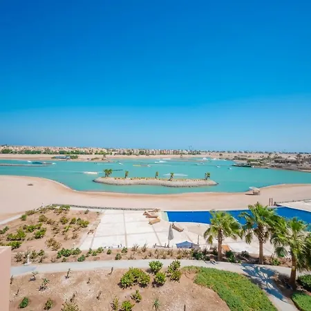 Artful 2-Bedroom In Waterside, El Gouna. Lagoon, Pool & Wake Park-3