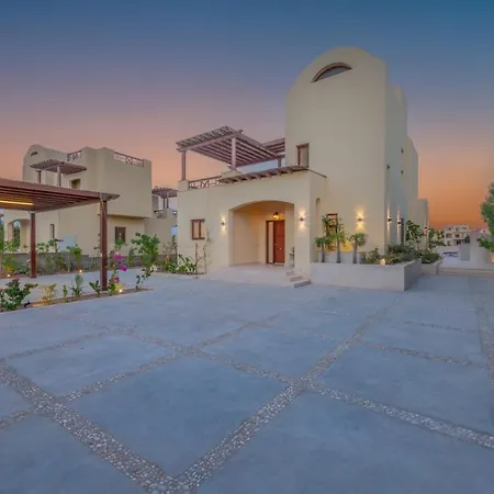 Fresh Breeze High-End 2Br Villa With Private Pool, Sabina, El Gouna-3