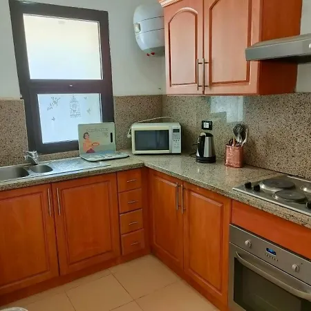 Lovely 2 Bedroom Condo With Beach Access & Pool!-3