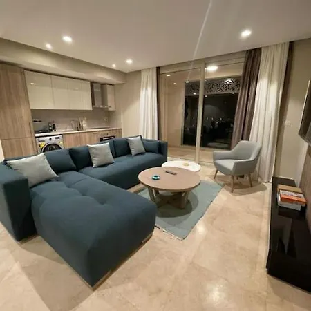 Lovely 2-Bedroom Apartment In Mangroovy Pool View!-3