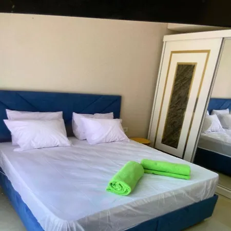 Elgouna Hurghada Egypt Mangroovy-2