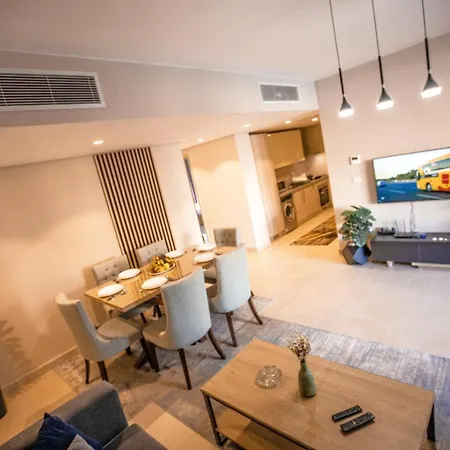 Luxurious Sea View 2 Bedroom & Private Garden To The Pool At Mangroovy-3