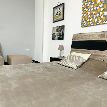 Lima Modern. Sea View. Strong Wi Fi. Sheraton Road-2