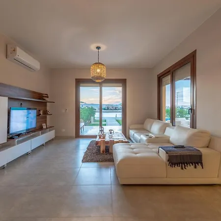 Bytk - La Casa Del Sol-2