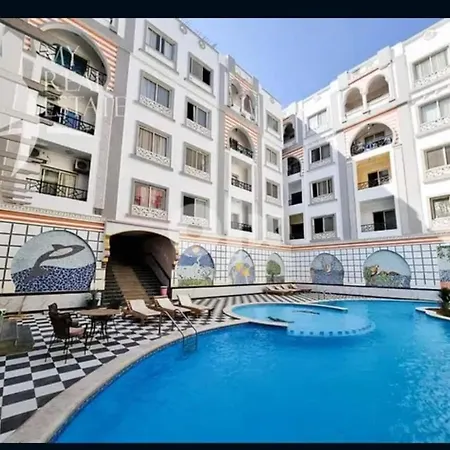 Sheraton Plaza Compound, Apartment 214-3